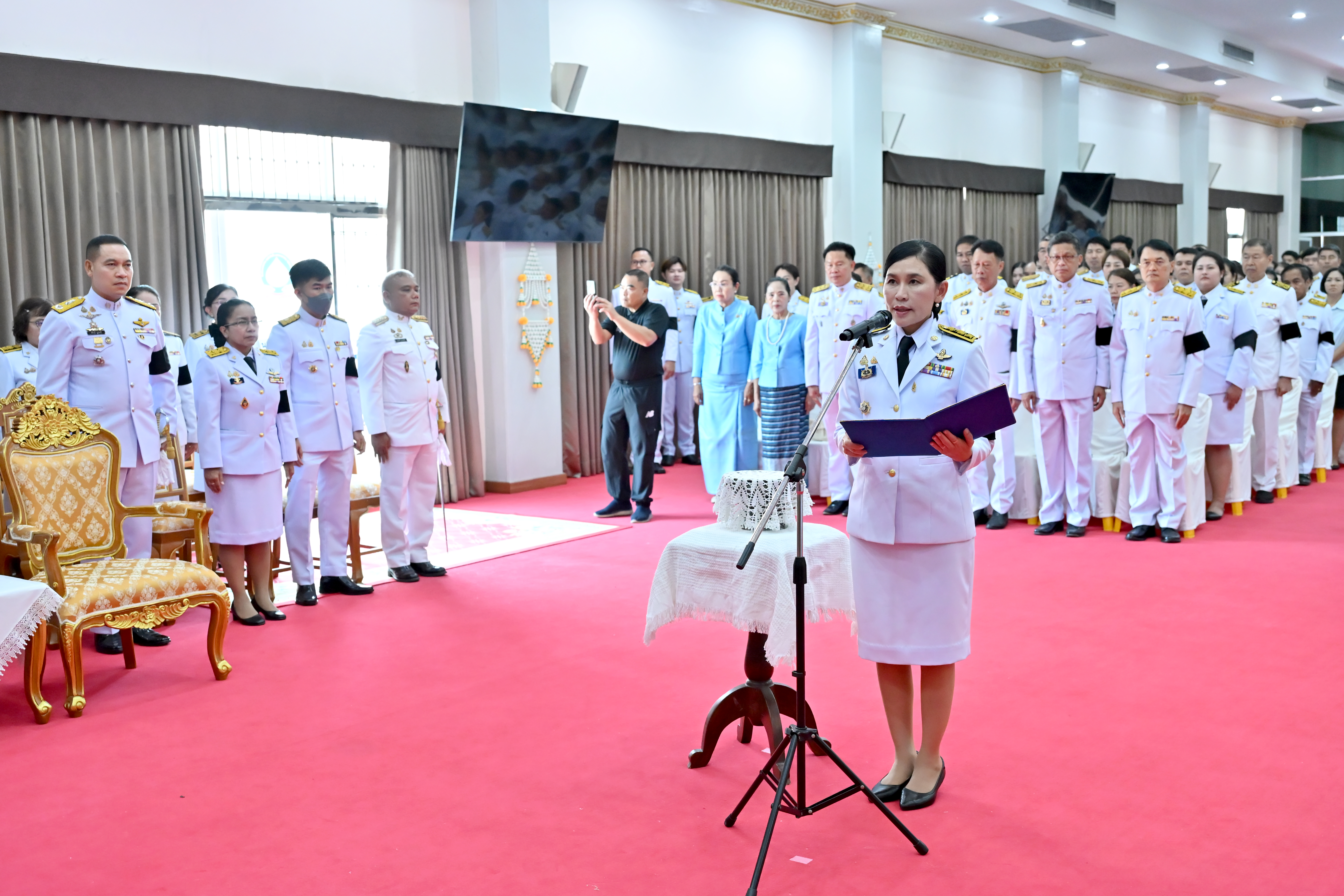title - ส.ป.ก.นครปฐม เข้าร่วมพิธีเจริญพระพุทธมนต์เฉลิมพระเกียรติ สมเด็จพระเจ้าลูกยาเธอ เจ้าฟ้าทีปังกรรัศมีโชติ มหาวชิโรตตมางกูร สิริวิบูลยราชกุมาร เนื่องในโอกาสวันคล้ายวันประสูติ